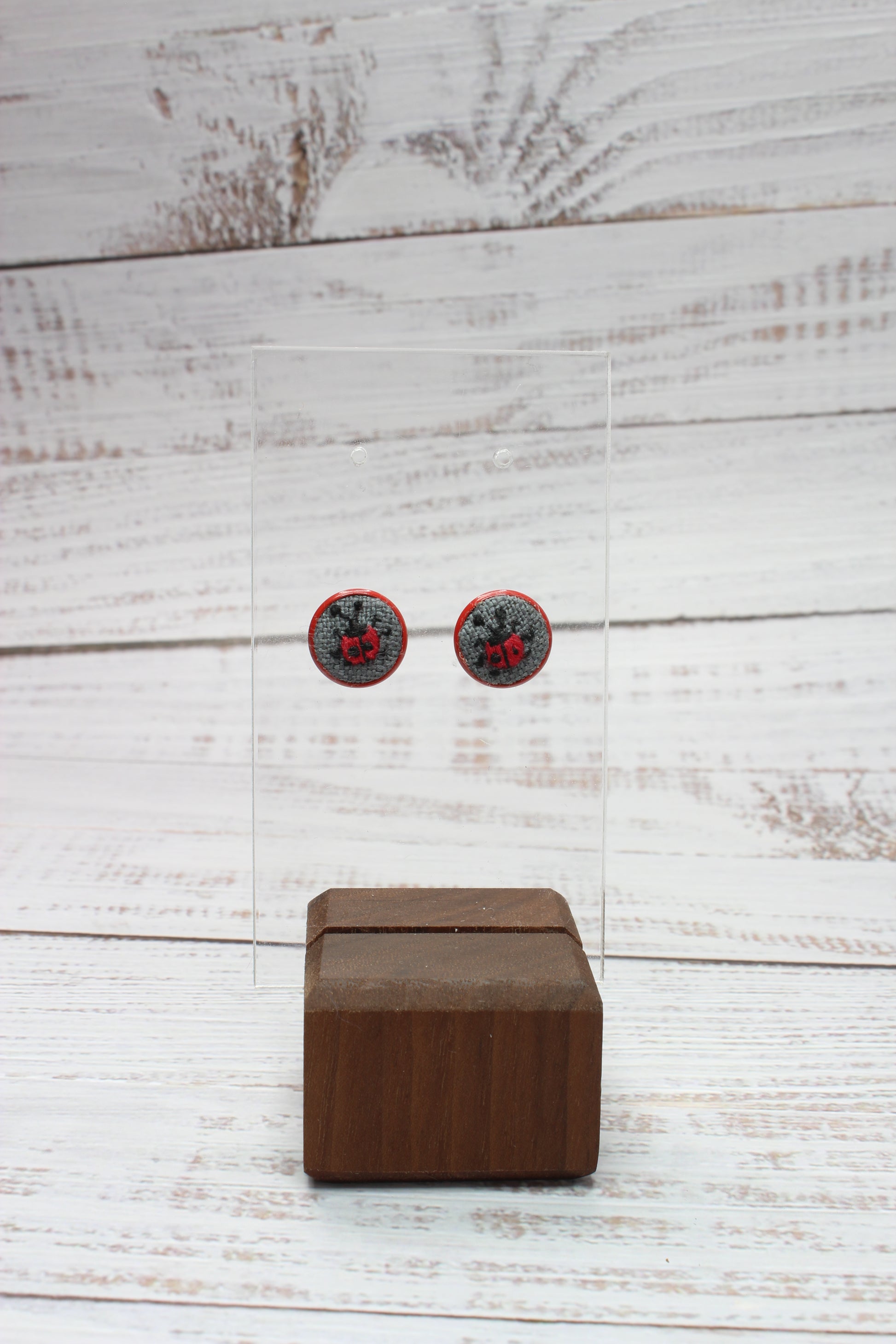 Embroidery Lady Bug Red Studs