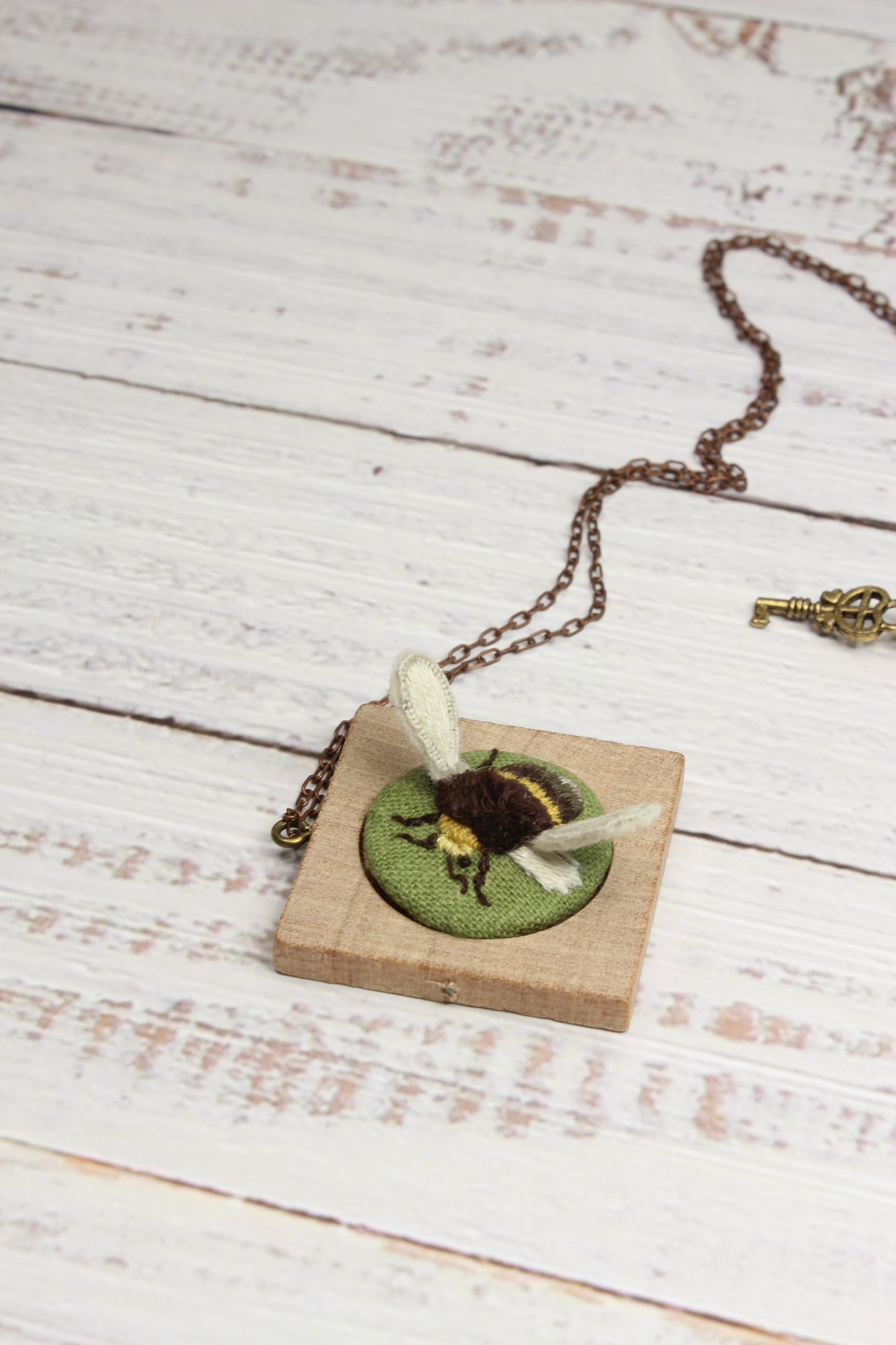 Embroidery Stumpwork Bee Necklace